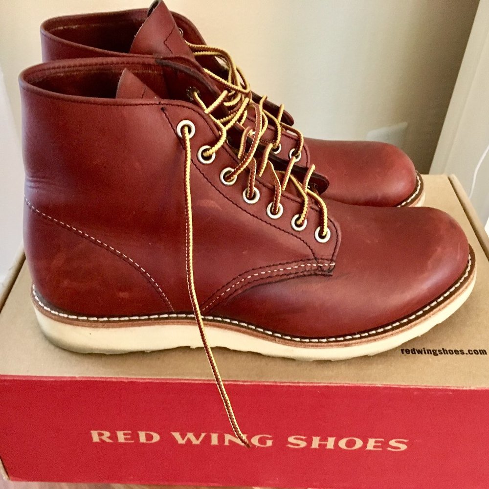 Red Wing Heritage 9105 Round Toe Boots Size 7